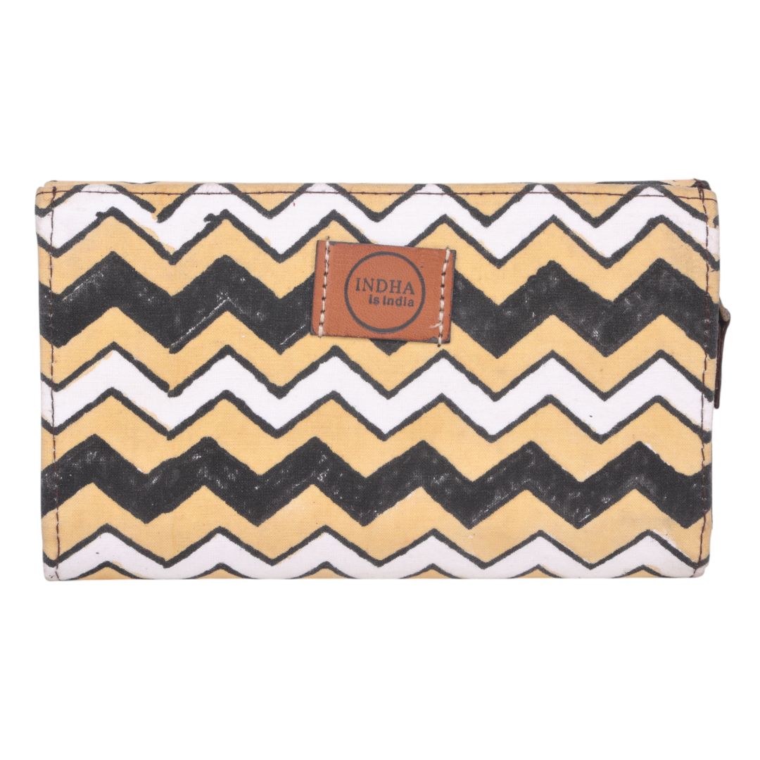 Indha Hand Block Printed Cotton Fabric Wallet for Girls | YKK Brand Zipper Ladies Wallet| Clutch Wallet | Cotton Purse| Card Cash Coin Holder for Women | Hand Carry Wallet