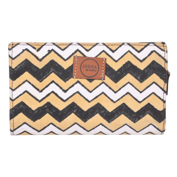 Indha Hand Block Printed Cotton Fabric Wallet for Girls | YKK Brand Zipper Ladies Wallet| Clutch Wallet | Cotton Purse| Card Cash Coin Holder for Women | Hand Carry Wallet