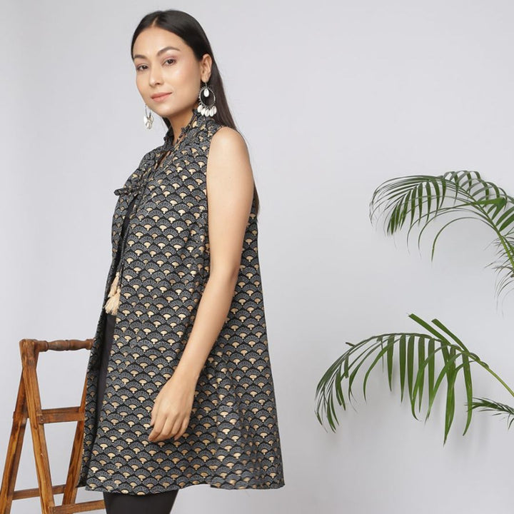 Ethnic A-Line Cotton Shrug |Women| Black |Gold  Booti Block printed Shrug