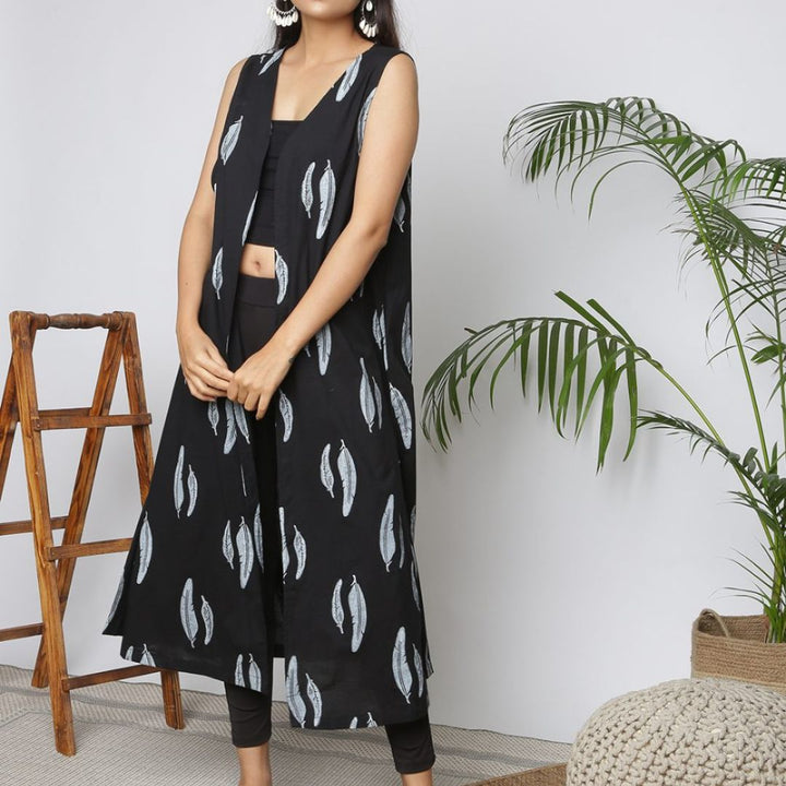 Indha Block Printed Black Shrug