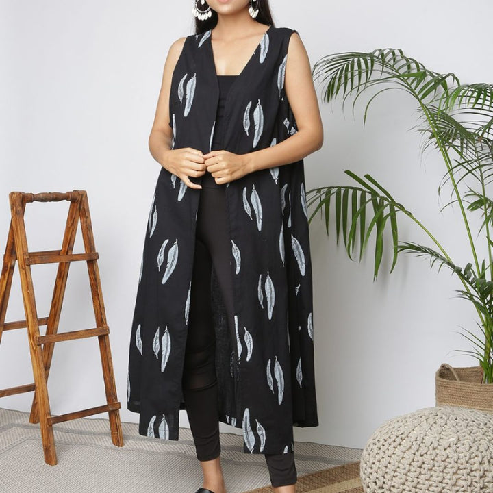 Indha Block Printed Black Shrug