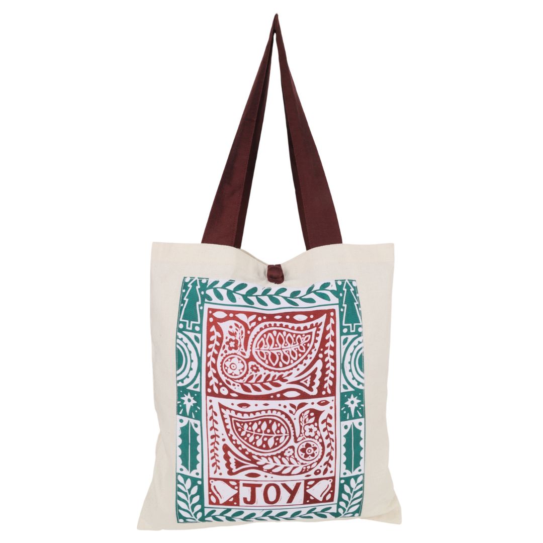 Eco-friendly tote bags made from printed cotton for everyday use