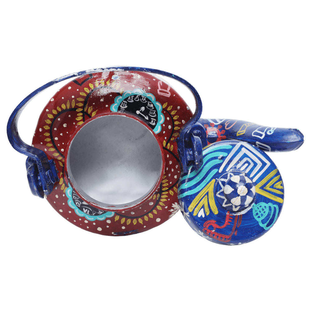 Indha Hand-Painted Aluminium Kettle with Christmas Theme – Large Decorative Serving Kettle, Perfect for Holiday Entertaining and Elegant Home Decor Gift