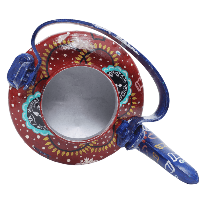 Indha Hand-Painted Aluminium Kettle with Christmas Theme – Large Decorative Serving Kettle, Perfect for Holiday Entertaining and Elegant Home Decor Gift