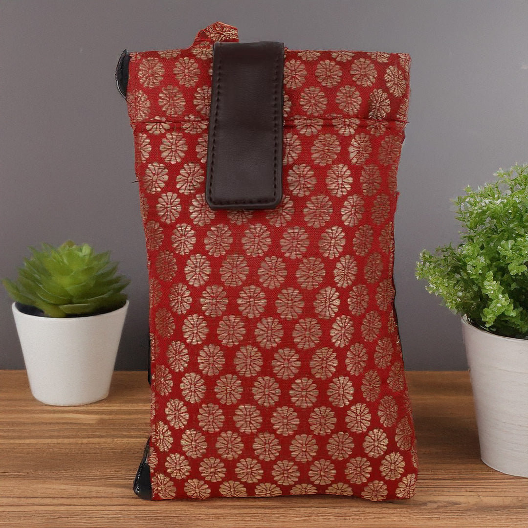 Indha Handcrafted Mobile Case for Women – Maroon Silk Brocade Wristlet Pouch | Mini Wallet with Mobile Compartment | Slim Travel Pouch for Phone, Cash & Cards | Handmade in India