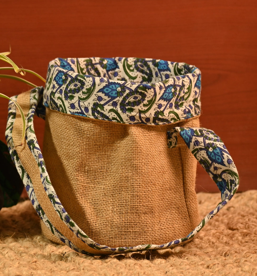 INDHA Planter Cover | Natural Jute Planter Cover | | Eco-Friendly | Gifting | Home Décor | Handmade | Recyclable | Water Resistant Cover | Garden Utility | Plant Accessory | Garden Décor