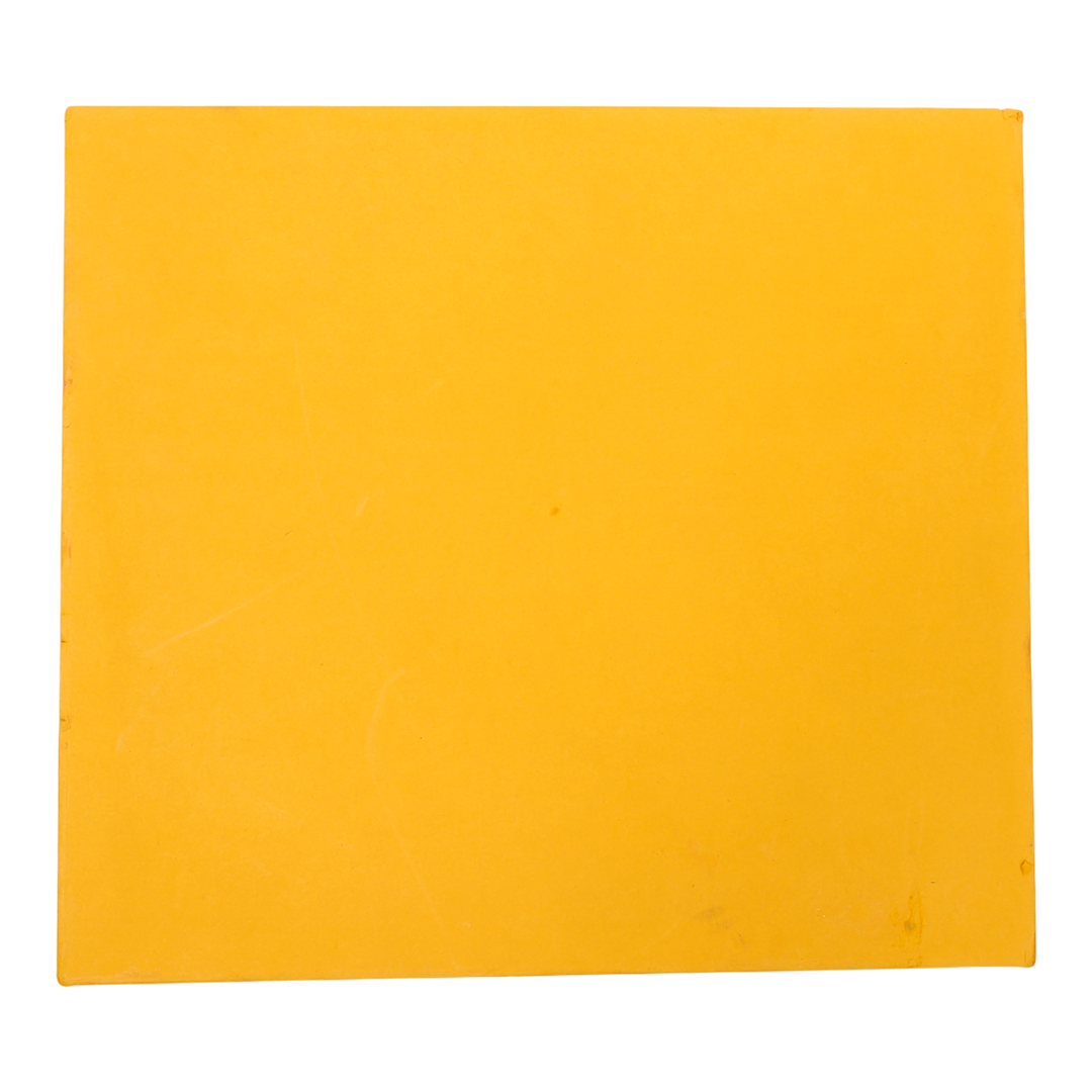 Indha Hand-Embroidered African Elephant – Silk Textile Art with Mini Wooden Easel A vibrant elephant motif stitched on rich silk—tabletop ready, gift-ready