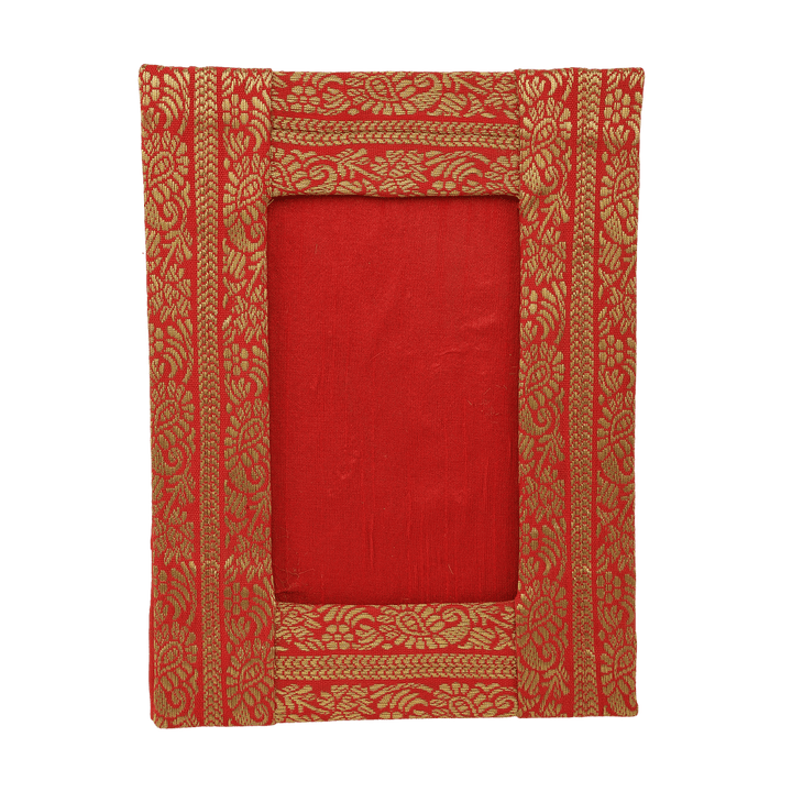 Indha Handcrafted Brocade Photo Frame | Unique Design Photo Frame | Picture Frame | Stylish Photo Frame | Doily Lace Border Photo Frame | Gold Ethnic Design | Eco-Friendly| Corporate Gifting | Office Employee Gifting | Home Decor | Handmade Photo Frame