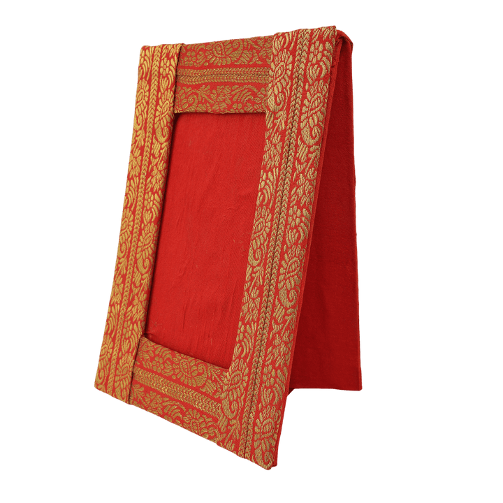 Indha Handcrafted Brocade Photo Frame | Unique Design Photo Frame | Picture Frame | Stylish Photo Frame | Doily Lace Border Photo Frame | Gold Ethnic Design | Eco-Friendly| Corporate Gifting | Office Employee Gifting | Home Decor | Handmade Photo Frame