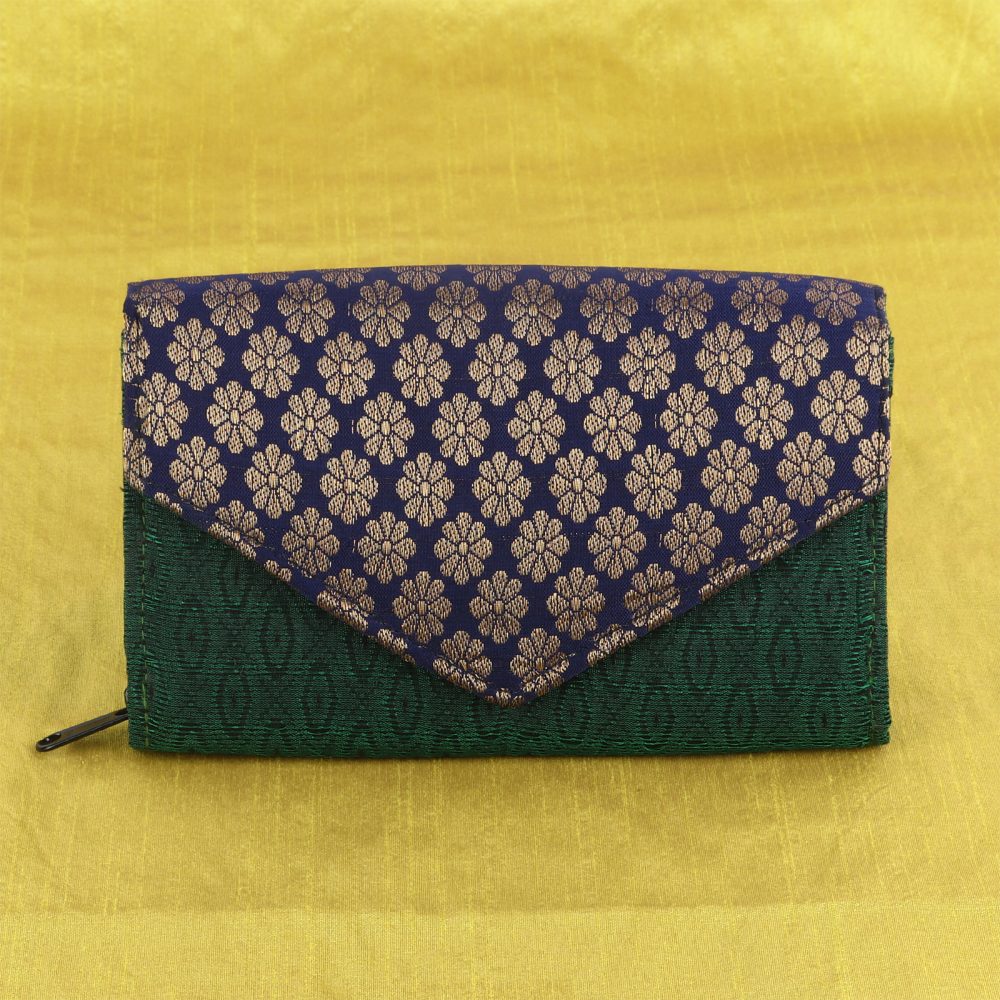 Handmade Modern Foldover Clutch Purse- The Amelia, with Leather Trim a –  Blooming Poppies Modern Quilts
