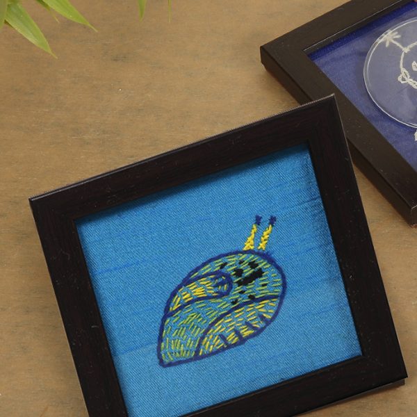 INDHA SNAIL DESIGN CHAIN STITCH HAND EMBROIDERED ON SKY BLUE DUPION SILK WOODEN GLASS COASTER SET | SET OF 2 GLASS COASTER | HAND EMBROIDERED UTILITY DÉCOR | HOME UTILITY | GIFTING | CORPORATE GIFTING | HANDCRAFTED DÉCOR |DINING UTILITY | KITCHEN & DINING